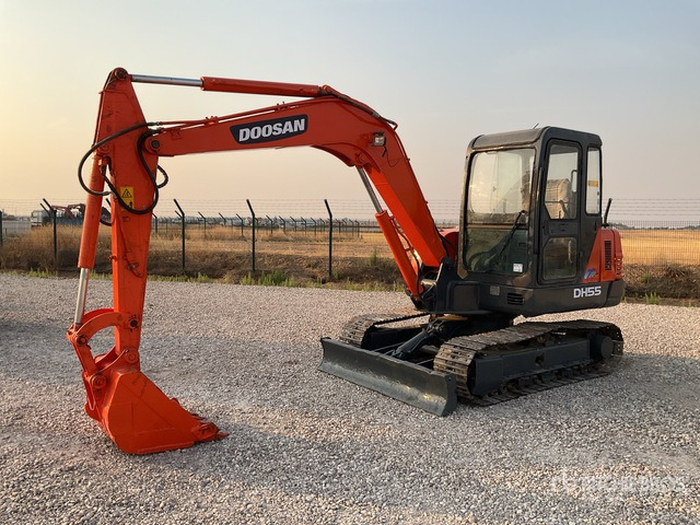 2012 Doosan DH55-V Tracked Excavator - Гусеничний екскаватор: фото 1 2012 Doosan DH55-V Tracked Excavator - Гусеничний екскаватор: фото 1