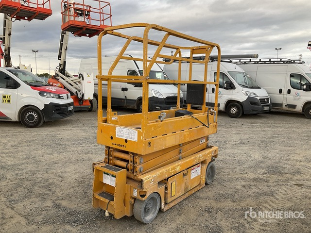 2015 Haulotte Optimum 8 Electric Scissor Lift - Ножичний підйомник: фото 3 2015 Haulotte Optimum 8 Electric Scissor Lift - Ножичний підйомник: фото 3