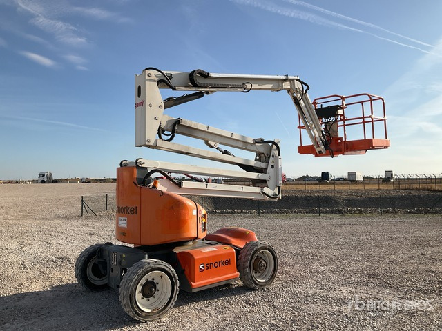 2016 Snorkel A46JE 2WD Electric Articulating Boom Lift - Колінчастий підйомник: фото 2 2016 Snorkel A46JE 2WD Electric Articulating Boom Lift - Колінчастий підйомник: фото 2