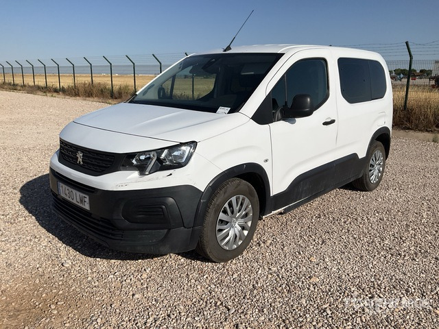 2021 Peugeot Rifter Passenger Van - Мікроавтобус, Пасажирський фургон: фото 2 2021 Peugeot Rifter Passenger Van - Мікроавтобус, Пасажирський фургон: фото 2