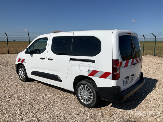 2022 Toyota Proace City Verso 5 Passenger Van - Мікроавтобус, Пасажирський фургон: фото 3 2022 Toyota Proace City Verso 5 Passenger Van - Мікроавтобус, Пасажирський фургон: фото 3