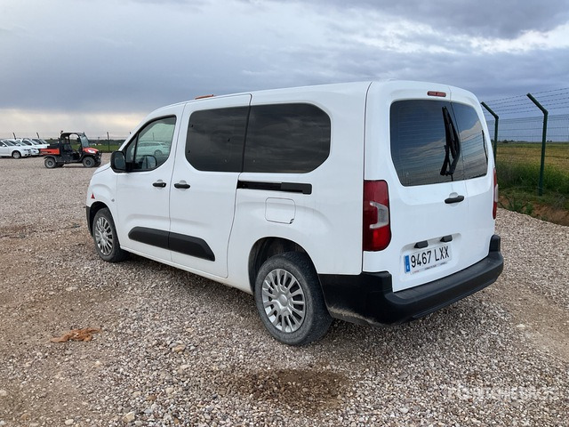 2022 Toyota Proace City Verso 5 Passenger Van - Мікроавтобус, Пасажирський фургон: фото 3 2022 Toyota Proace City Verso 5 Passenger Van - Мікроавтобус, Пасажирський фургон: фото 3