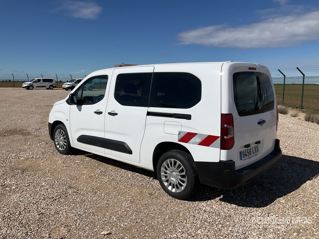 2022 Toyota Proace City Verso 5 Passenger Van - Мікроавтобус, Пасажирський фургон: фото 2 2022 Toyota Proace City Verso 5 Passenger Van - Мікроавтобус, Пасажирський фургон: фото 2