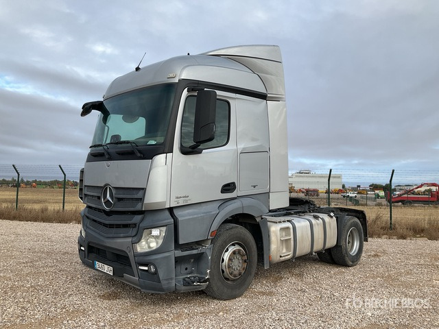 2015 Mercedes-Benz Actros 1845LS 4x2 S/A Sleeper Truck Tractor - Тягач: фото 1 2015 Mercedes-Benz Actros 1845LS 4x2 S/A Sleeper Truck Tractor - Тягач: фото 1