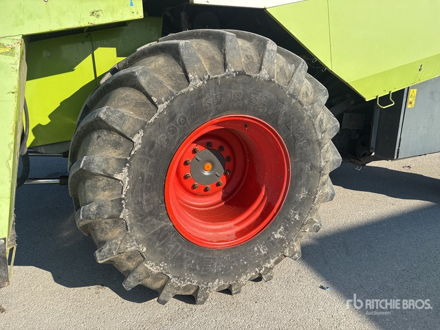 2002 Claas Lexion 470 Combine Harvester - Зернозбиральний комбайн: фото 4 2002 Claas Lexion 470 Combine Harvester - Зернозбиральний комбайн: фото 4