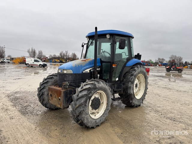2004 New Holland TD90D 4WD Tractor - Трактор: фото 1 2004 New Holland TD90D 4WD Tractor - Трактор: фото 1