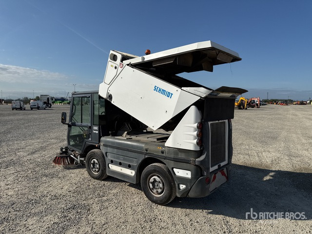 2006 Schmidt Compact 200 Autocarro spazzatrice - Підмітально-прибиральна машина: фото 3 2006 Schmidt Compact 200 Autocarro spazzatrice - Підмітально-прибиральна машина: фото 3