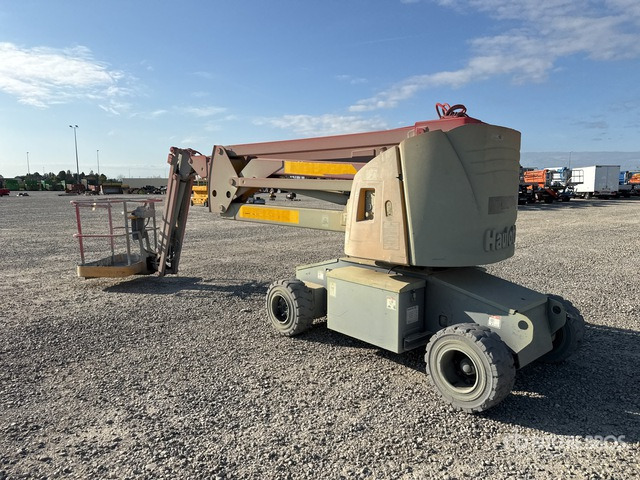 2008 Haulotte HA15IP (Inoperable) Articulating Boom Lift - Колінчастий підйомник: фото 4 2008 Haulotte HA15IP (Inoperable) Articulating Boom Lift - Колінчастий підйомник: фото 4