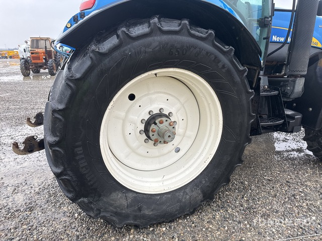 2009 New Holland T7040 4WD Tractor - Трактор: фото 4 2009 New Holland T7040 4WD Tractor - Трактор: фото 4