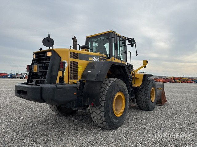 2010 Komatsu WA380 6 Pala gommata - Колісний навантажувач: фото 3 2010 Komatsu WA380 6 Pala gommata - Колісний навантажувач: фото 3