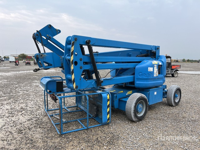 2015 Genie Z4525J (Inoperable) Articulating Boom Lift - Колінчастий підйомник: фото 2 2015 Genie Z4525J (Inoperable) Articulating Boom Lift - Колінчастий підйомник: фото 2