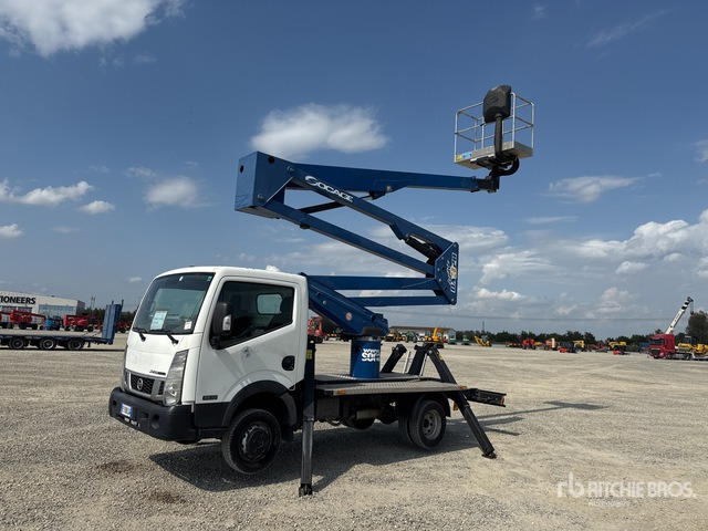 2015 Nissan Cabstar 35.12 2015 Socage DA320 20 m on Bucket Truck - Автовишка: фото 2 2015 Nissan Cabstar 35.12 2015 Socage DA320 20 m on Bucket Truck - Автовишка: фото 2