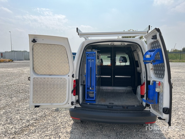 2017 Volkswagen Caddy 2.0 TDI 122CV 4MOTION VAN E6 Van Truck - Легковий фургон: фото 4 2017 Volkswagen Caddy 2.0 TDI 122CV 4MOTION VAN E6 Van Truck - Легковий фургон: фото 4