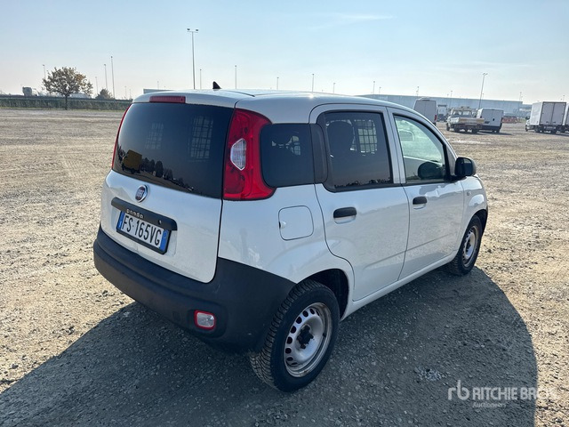2018 Fiat Panda 1.2 69CV VAN EURO 6DT POP Van Truck - Вантажівка з закритим кузовом: фото 4 2018 Fiat Panda 1.2 69CV VAN EURO 6DT POP Van Truck - Вантажівка з закритим кузовом: фото 4