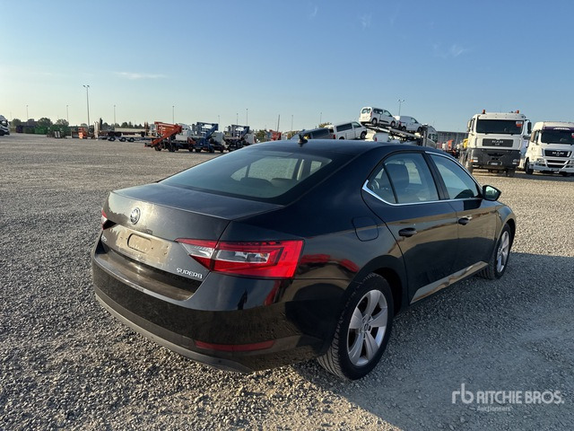2018 Skoda Superb Autovettura - Легковий автомобіль: фото 3 2018 Skoda Superb Autovettura - Легковий автомобіль: фото 3