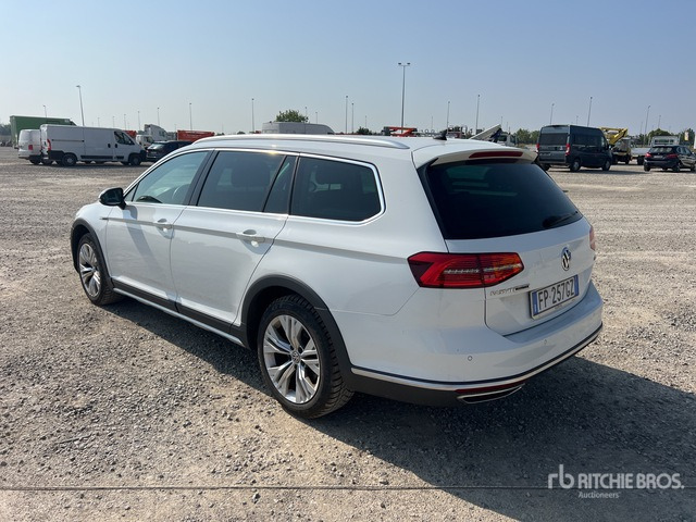2018 Volkswagen Passat ALLTRACK SW VARIANT 2.0 TDI SCR ... Automobile - Легковий автомобіль: фото 4 2018 Volkswagen Passat ALLTRACK SW VARIANT 2.0 TDI SCR ... Automobile - Легковий автомобіль: фото 4
