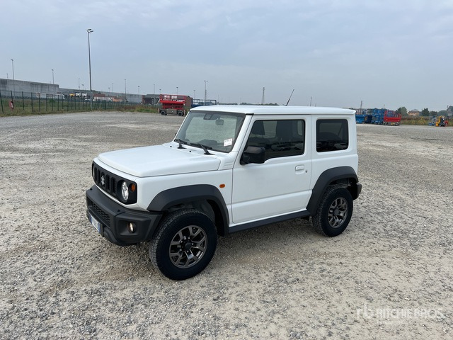 2019 Suzuki Jimny 1.5 Top 4wd allgrip 75KW/102CV SUV - Позашляховик: фото 2 2019 Suzuki Jimny 1.5 Top 4wd allgrip 75KW/102CV SUV - Позашляховик: фото 2