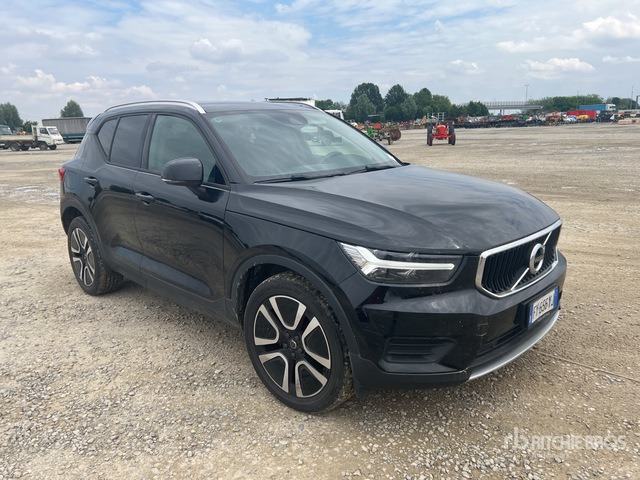 2019 Volvo XC40 D3 AWD GEARTRONIC BUSINESS PLUS SUV - Позашляховик: фото 2 2019 Volvo XC40 D3 AWD GEARTRONIC BUSINESS PLUS SUV - Позашляховик: фото 2