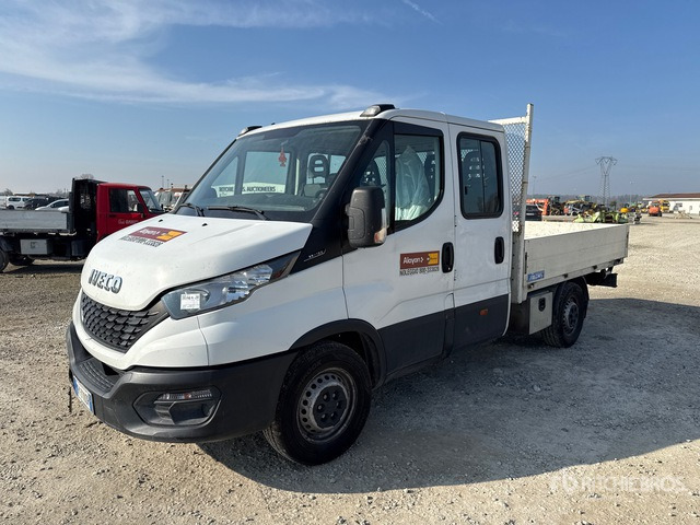 2020 Iveco Daily 35-120 Crew Cab (Inoperable) Flatbed Truck - Бортова вантажівка/ Платформа: фото 1 2020 Iveco Daily 35-120 Crew Cab (Inoperable) Flatbed Truck - Бортова вантажівка/ Платформа: фото 1