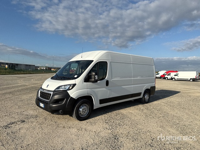 2020 Peugeot Boxer 333 L3H2 2.2 BLUEHDU 140CV S&S Van Truck - Легковий фургон: фото 2 2020 Peugeot Boxer 333 L3H2 2.2 BLUEHDU 140CV S&S Van Truck - Легковий фургон: фото 2