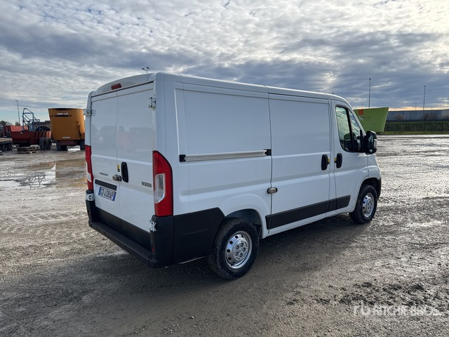 2020 Peugeot Boxer L1H1 2.2 BLUEHDI 140CV SeS Van Truck - Вантажівка з закритим кузовом: фото 3 2020 Peugeot Boxer L1H1 2.2 BLUEHDI 140CV SeS Van Truck - Вантажівка з закритим кузовом: фото 3