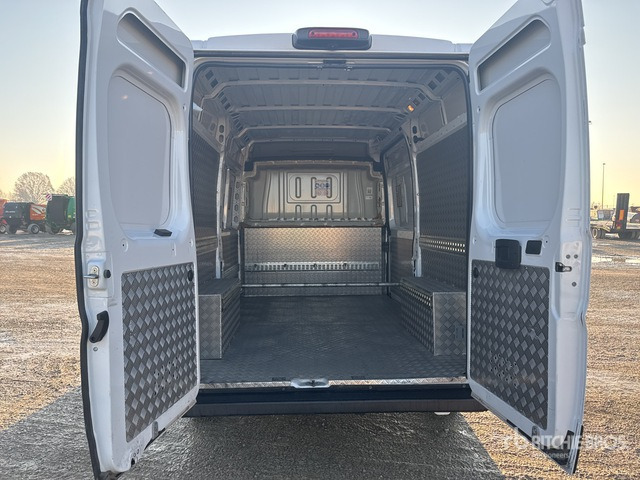 2023 Fiat Ducato 35 MH2 2.2 MJT3 140CV E6D-FIN Van Truck - Вантажівка з закритим кузовом: фото 4 2023 Fiat Ducato 35 MH2 2.2 MJT3 140CV E6D-FIN Van Truck - Вантажівка з закритим кузовом: фото 4