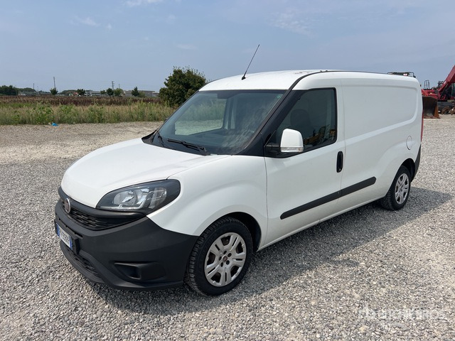Fiat Doblo Cargo Van Truck - Суцільнометалевий фургон: фото 2 Fiat Doblo Cargo Van Truck - Суцільнометалевий фургон: фото 2