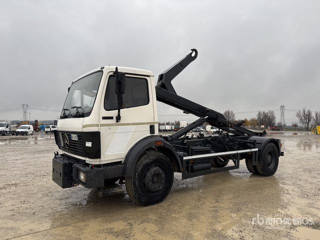 1990 Mercedes-Benz 1722 4x2 Roll-Off Truck - Інша техніка: фото 1 1990 Mercedes-Benz 1722 4x2 Roll-Off Truck - Інша техніка: фото 1