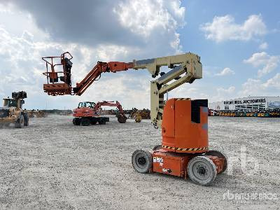 JLG E300 AJP Electric - Колінчастий підйомник: фото 2 JLG E300 AJP Electric - Колінчастий підйомник: фото 2
