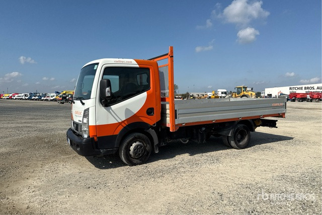 Nissan Cabstar NT400 Autocarro cassone fisso - Бортова вантажівка/ Платформа: фото 2 Nissan Cabstar NT400 Autocarro cassone fisso - Бортова вантажівка/ Платформа: фото 2