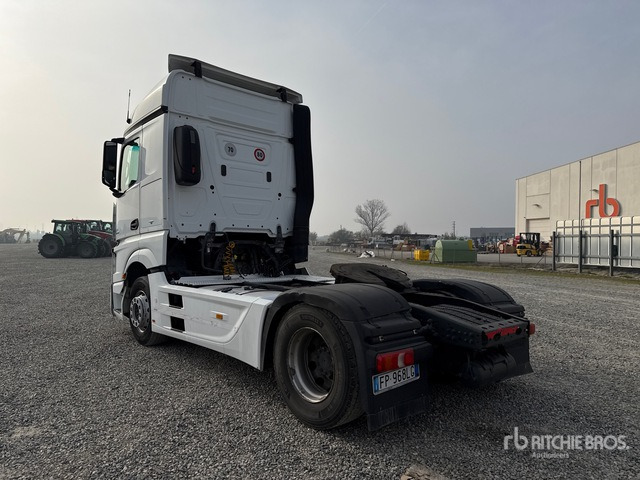 2018 Mercede-Benz Actros 1845 T/A Sleeper Truck Tractor - Тягач: фото 3 2018 Mercede-Benz Actros 1845 T/A Sleeper Truck Tractor - Тягач: фото 3