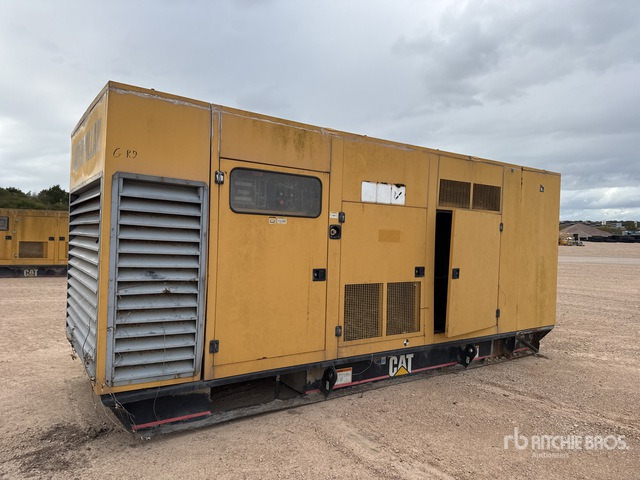 2004 Cat 800F 725 kVA Containerized Stand-By ... Generator Set - Електричний генератор: фото 2 2004 Cat 800F 725 kVA Containerized Stand-By ... Generator Set - Електричний генератор: фото 2