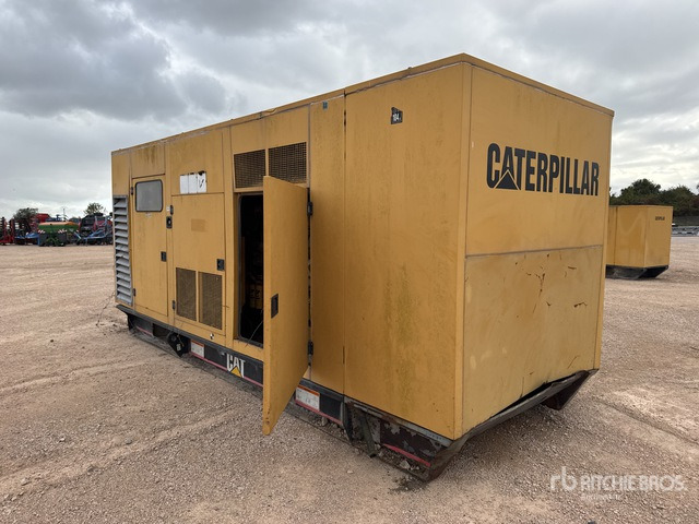 2004 Cat 800F 725 kVA Containerized Stand-By ... Generator Set - Електричний генератор: фото 3 2004 Cat 800F 725 kVA Containerized Stand-By ... Generator Set - Електричний генератор: фото 3