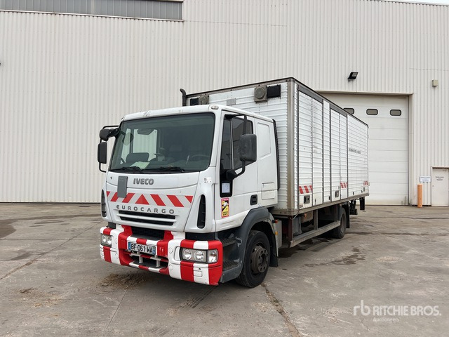 2004 Iveco Eurocargo 120E18 4x2 Camion Fourgon Van Truck - Вантажівка з закритим кузовом: фото 1 2004 Iveco Eurocargo 120E18 4x2 Camion Fourgon Van Truck - Вантажівка з закритим кузовом: фото 1