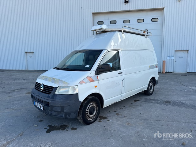 2006 Volkswagen Transporter TDI 4 Motion Vehicule Utilitaire Cargo Van - Суцільнометалевий фургон: фото 1 2006 Volkswagen Transporter TDI 4 Motion Vehicule Utilitaire Cargo Van - Суцільнометалевий фургон: фото 1