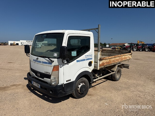 2008 Nissan Cabstar 35.13 Camion Benne (Inoperable) Dump Truck: Light Duty - Самоскид вантажівка: фото 2 2008 Nissan Cabstar 35.13 Camion Benne (Inoperable) Dump Truck: Light Duty - Самоскид вантажівка: фото 2
