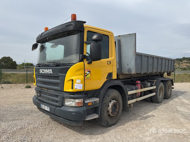 2008 Scania P380 6x4 Camion Amplirol 6x4 Roll-Off Truck - Гаковий мультиліфт вантажівка: фото 1 2008 Scania P380 6x4 Camion Amplirol 6x4 Roll-Off Truck - Гаковий мультиліфт вантажівка: фото 1