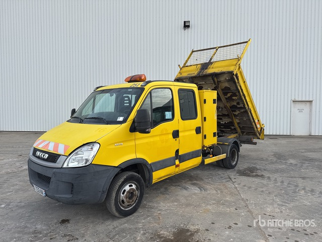 2011 Iveco 35C13 4x2 Camion Benne S/A Dump Truck - Малотоннажний самоскид, Вантажопасажирський фургон: фото 3 2011 Iveco 35C13 4x2 Camion Benne S/A Dump Truck - Малотоннажний самоскид, Вантажопасажирський фургон: фото 3