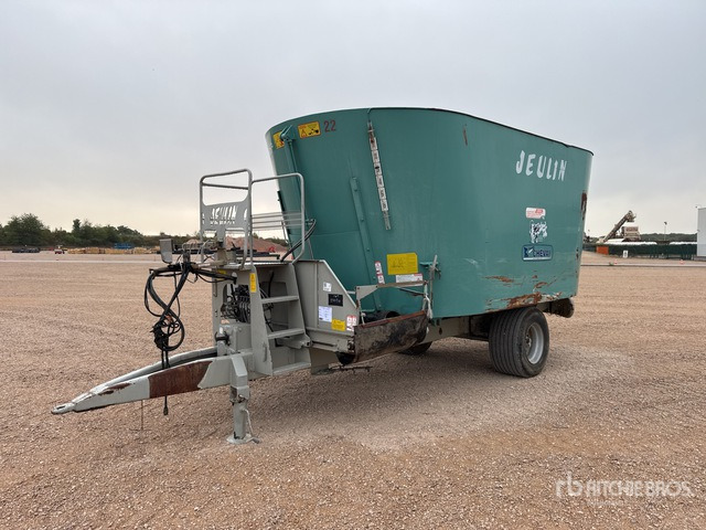 2011 Jeulin Power 22 Melangeuse Distributrice Livestock Feeder - Кормороздавач: фото 1 2011 Jeulin Power 22 Melangeuse Distributrice Livestock Feeder - Кормороздавач: фото 1