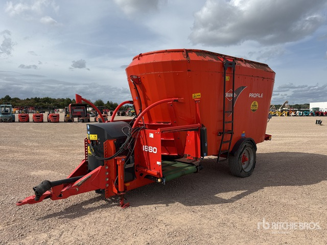 2011 Kuhn Profile 1880 Melangeuse Distributrice Livestock Feeder - Кормороздавач: фото 1 2011 Kuhn Profile 1880 Melangeuse Distributrice Livestock Feeder - Кормороздавач: фото 1