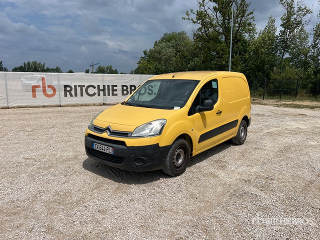 2013 Citroen Berlingo Vehicule Utilitaire Cargo Van - Легковий фургон: фото 2 2013 Citroen Berlingo Vehicule Utilitaire Cargo Van - Легковий фургон: фото 2