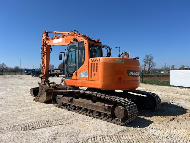 2014 Doosan DX235 LCR Pelle Sur Chenilles Tracked Excavator - Гусеничний екскаватор: фото 3 2014 Doosan DX235 LCR Pelle Sur Chenilles Tracked Excavator - Гусеничний екскаватор: фото 3