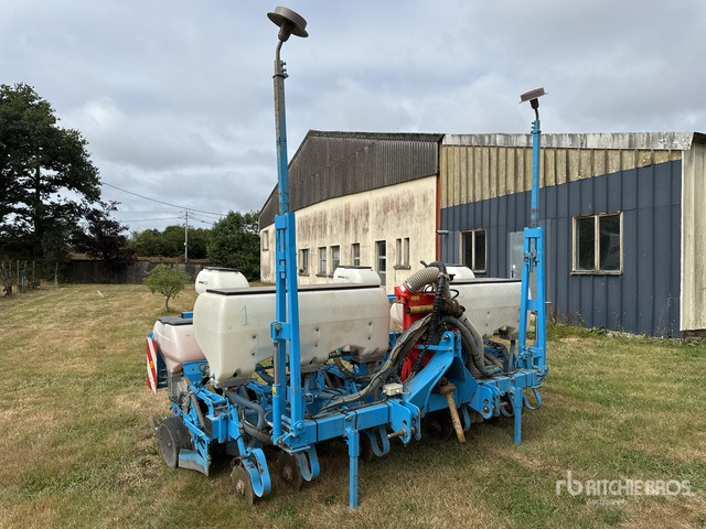 2014 Monosem NG Plus-6R 6 Row Semoir Monograine 6 Rangs Planter - Сівалка точного висіву: фото 2 2014 Monosem NG Plus-6R 6 Row Semoir Monograine 6 Rangs Planter - Сівалка точного висіву: фото 2