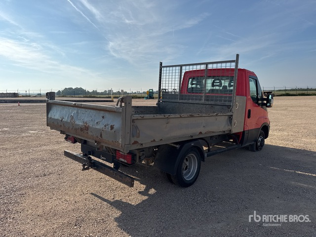 2016 Iveco 35-130 Camion Benne (Inoperable) Dump Truck: Light Duty - Малотоннажний самоскид: фото 3 2016 Iveco 35-130 Camion Benne (Inoperable) Dump Truck: Light Duty - Малотоннажний самоскид: фото 3