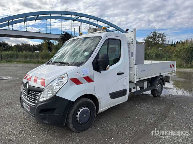 2017 Renault Master Camion Plateau Flatbed Dump Truck: Light Duty - Самоскид вантажівка: фото 2 2017 Renault Master Camion Plateau Flatbed Dump Truck: Light Duty - Самоскид вантажівка: фото 2