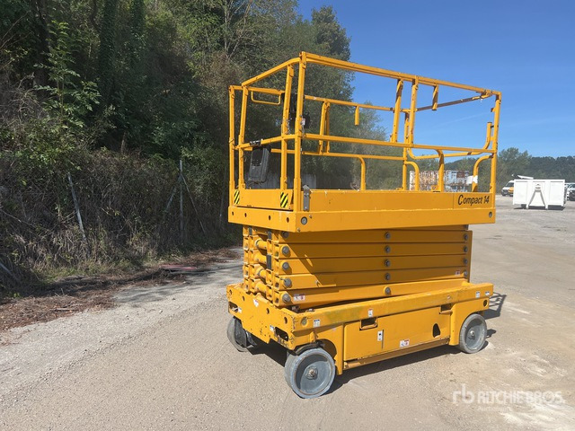 2018 Haulotte Compact 14 Electric Nacelle Ciseaux Electr ... Scissor Lift - Ножичний підйомник: фото 2 2018 Haulotte Compact 14 Electric Nacelle Ciseaux Electr ... Scissor Lift - Ножичний підйомник: фото 2