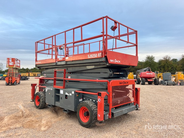2018 Skyjack SJ9250 RT 4x4 Nacelle Ciseaux Scissor Lift - Ножичний підйомник: фото 3 2018 Skyjack SJ9250 RT 4x4 Nacelle Ciseaux Scissor Lift - Ножичний підйомник: фото 3