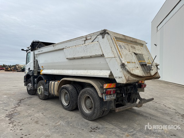 2021 Mercedes-Benz Arocs 3243 Camion Benne 8x4 Tri/A Dump Truck - Самоскид вантажівка: фото 4 2021 Mercedes-Benz Arocs 3243 Camion Benne 8x4 Tri/A Dump Truck - Самоскид вантажівка: фото 4
