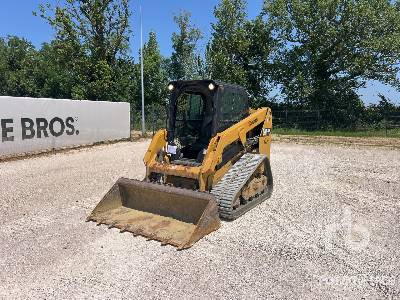 CAT 239D Chargeuse Compacte Sur Chenilles - Гусеничний міні-навантажувач: фото 1 CAT 239D Chargeuse Compacte Sur Chenilles - Гусеничний міні-навантажувач: фото 1
