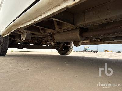 Вантажівка з закритим кузовом FORD TRANSIT 4x2 Camion Fourgon: фото 15
